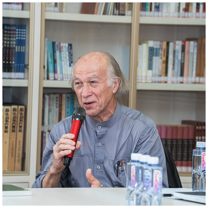 Stone Sculpture Artist Nicolas Bertoux in Huian MQ STONE
