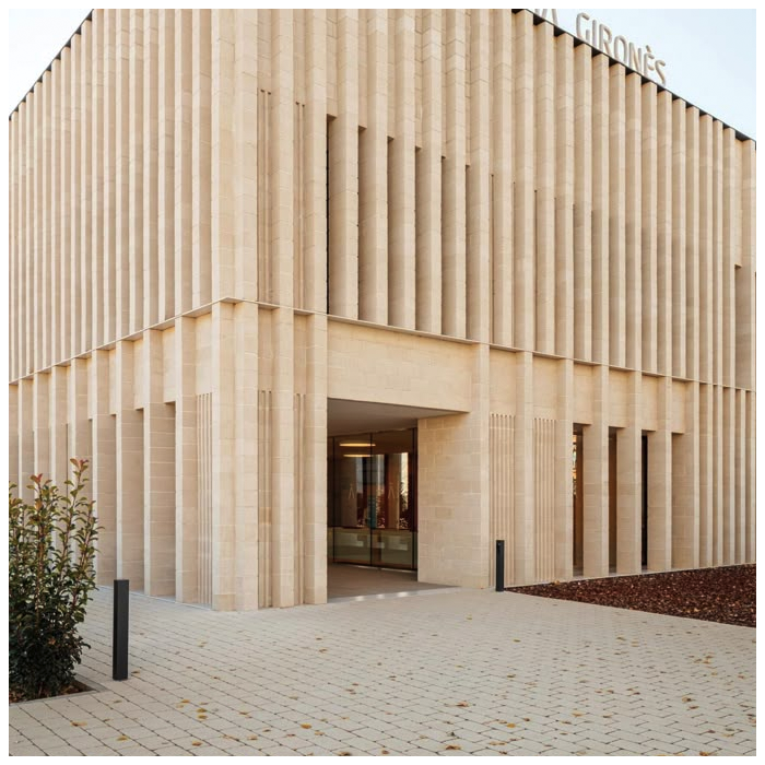 Beige Limestone Wall Cladding Tiles Projects