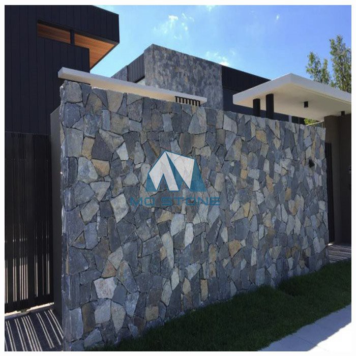 Голубой кварцитовый камень