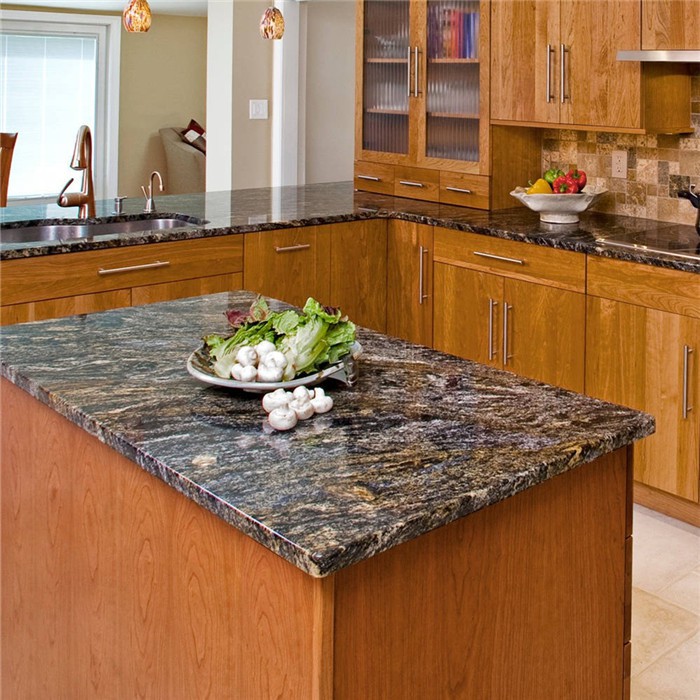 Плоче од тамног гранита