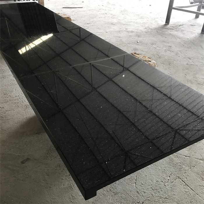 Гранитная столешница Black Galaxy