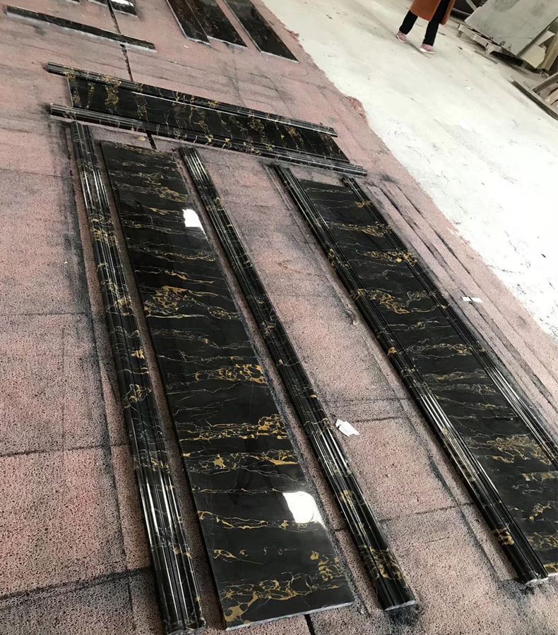 Linea di confine in marmo Emperador scuro