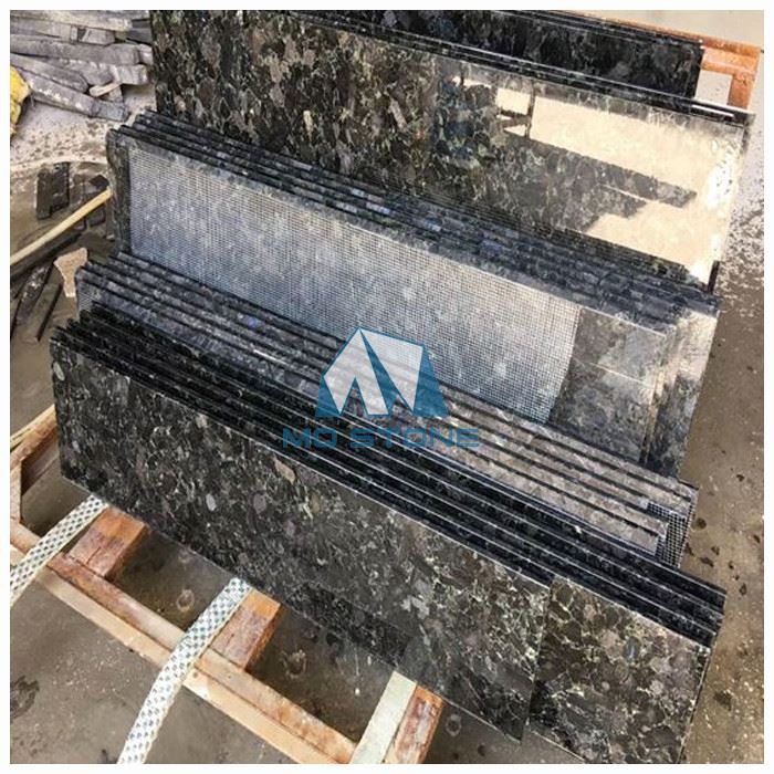 वोल्गा ब्लू ग्रेनाइट काउंटरटॉप्स