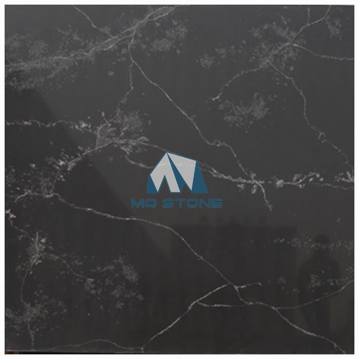 بلاطة حجر الكوارتز الأسود