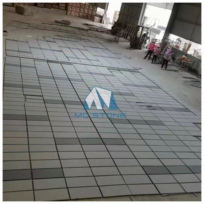 Порфирски камени оплочници