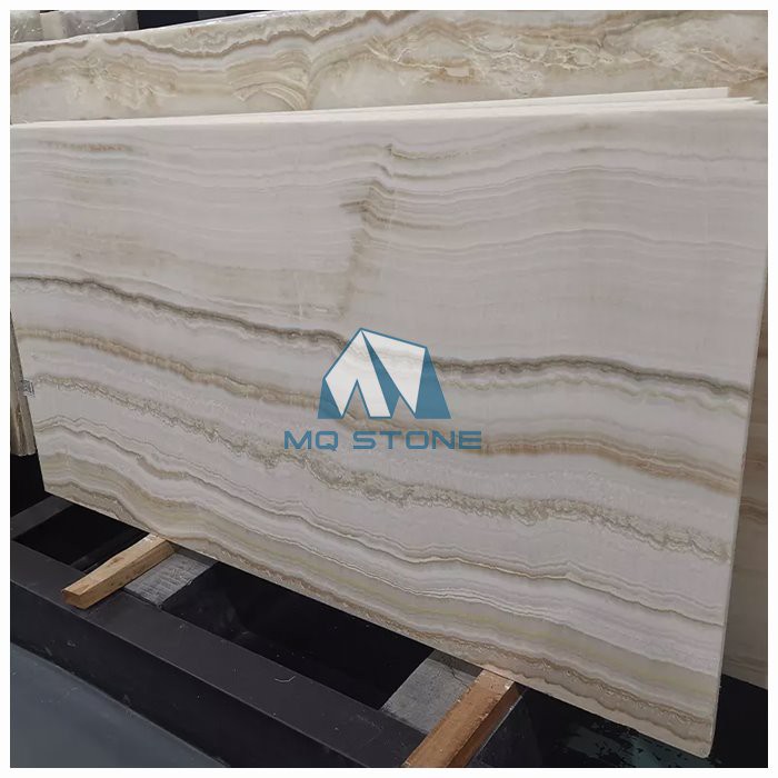 バニラ・オニキス・スラブ