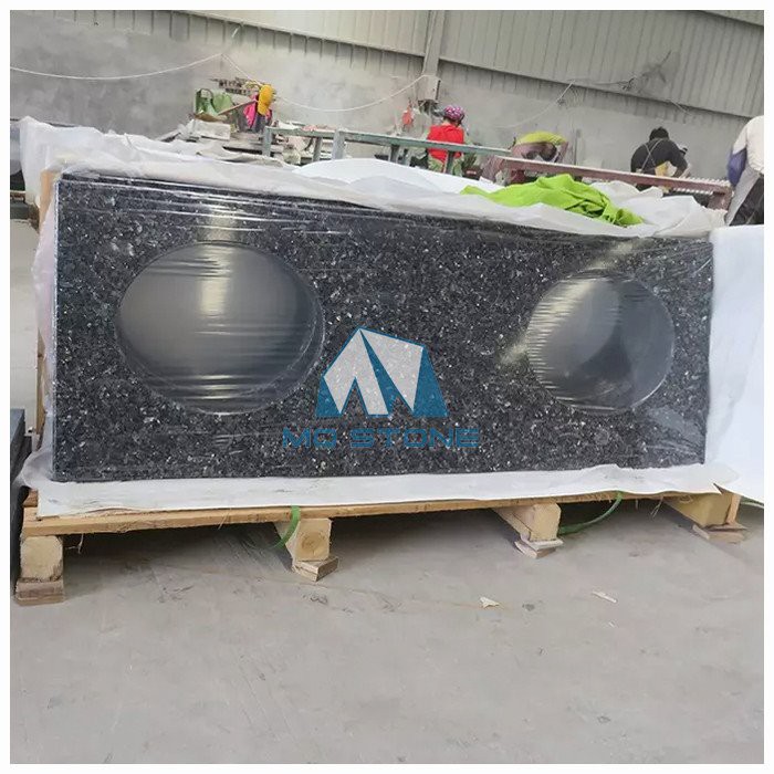 قمة الغرور من الجرانيت اللؤلؤي الأزرق