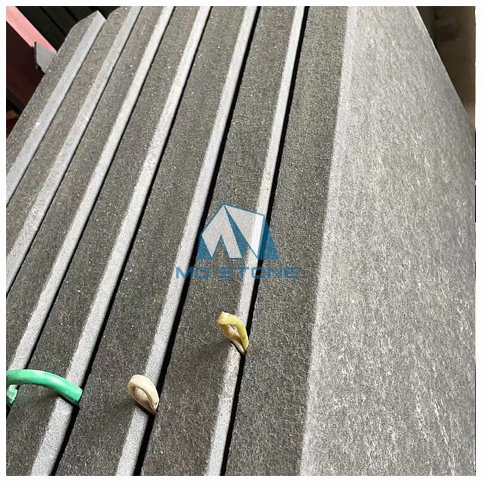 آج منظره بازالت سیاه