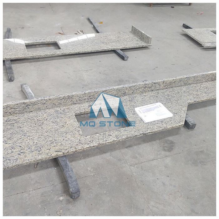 Piani in granito classico Santa Cecilia