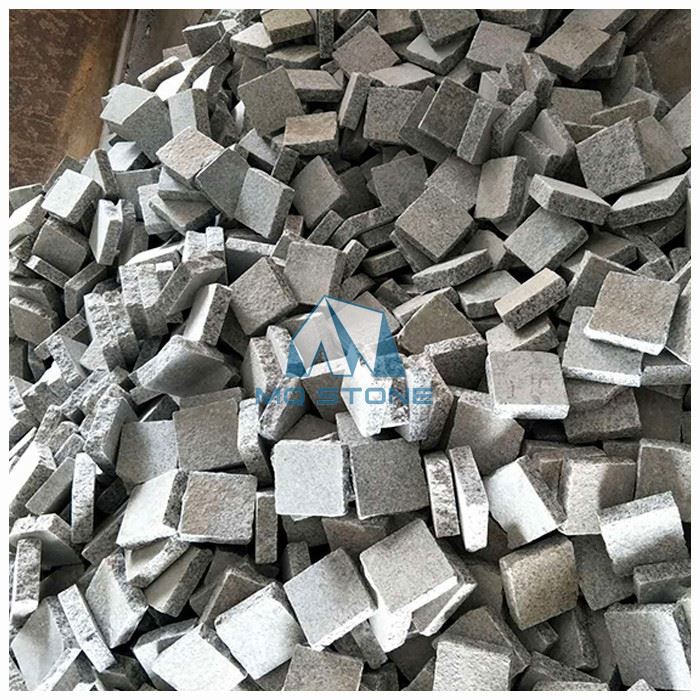 G603 Vialetto in ciottoli di granito