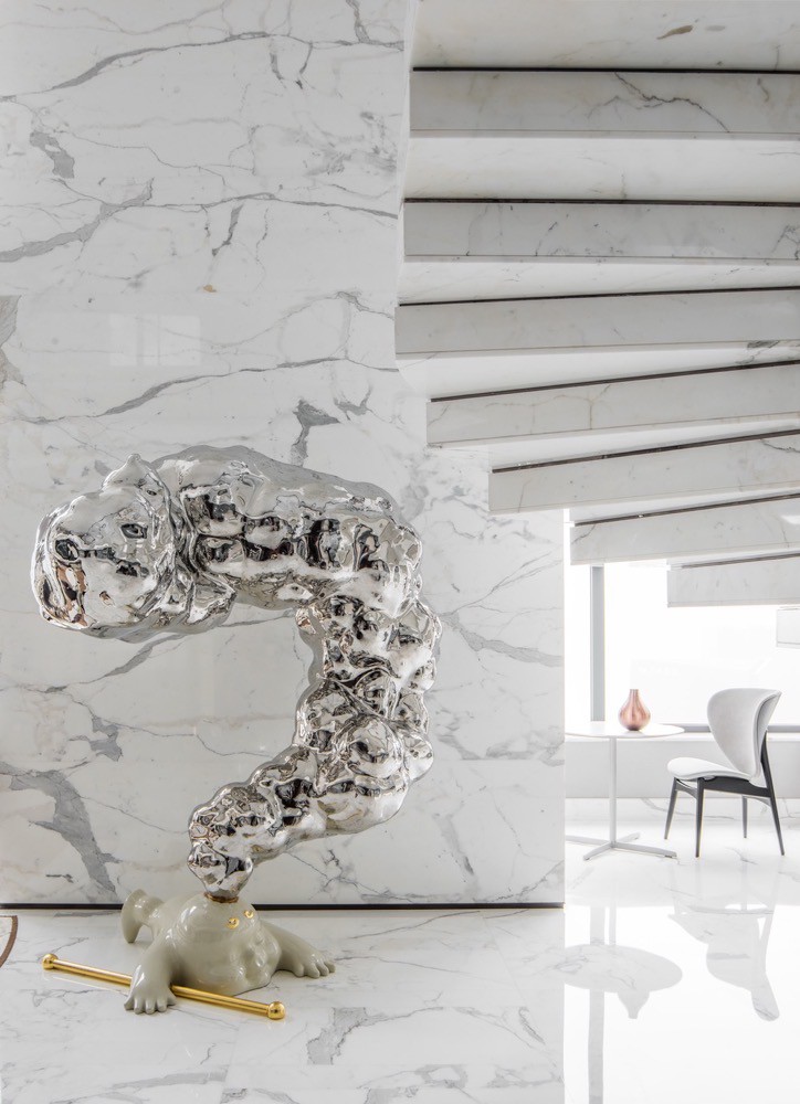 Белая мраморная плитка