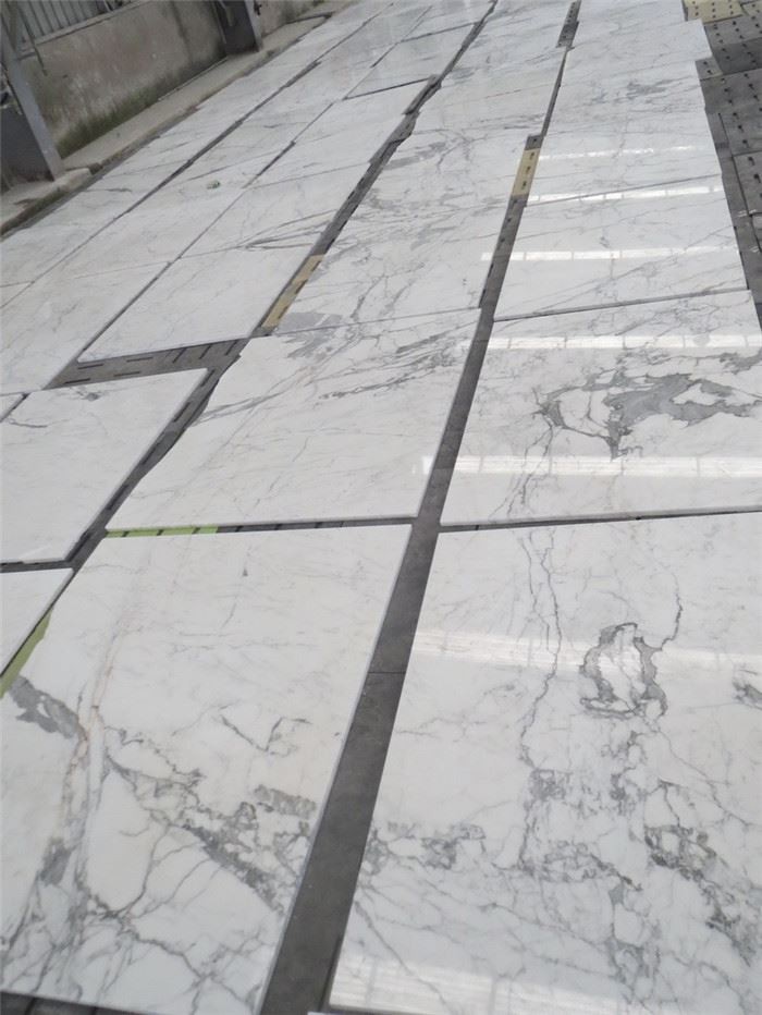 Statuario Marble Tiles