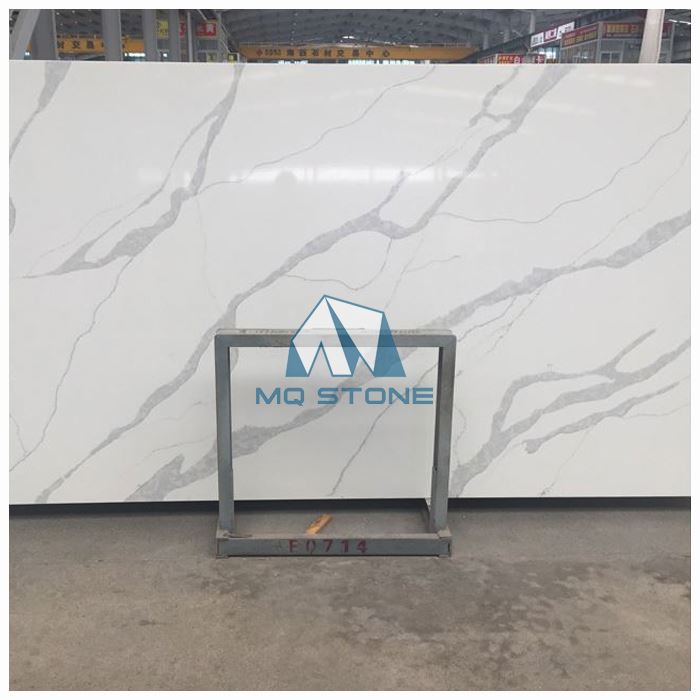 Bianco Calacatta Kuvars Plaka