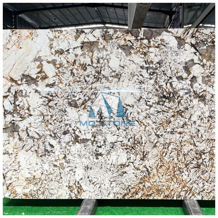 Granito Delicatus Gold