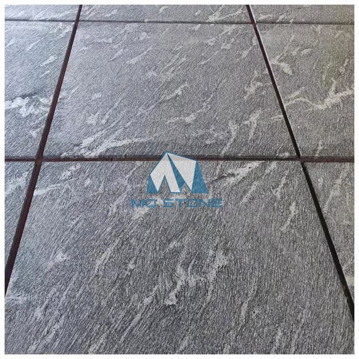 काली मलावी ग्रेनाइट टाइलें