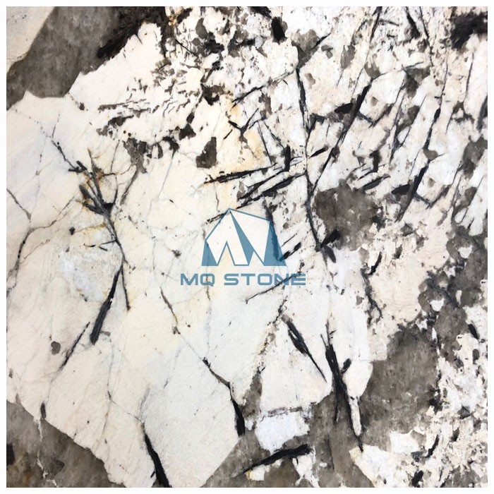 अलास्का व्हाइट काउंटरटॉप