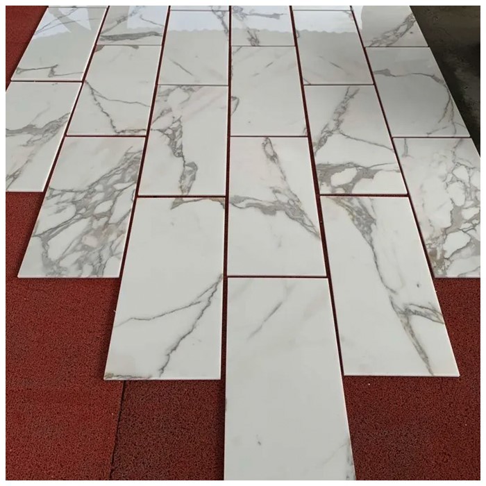 Белая мраморная плитка