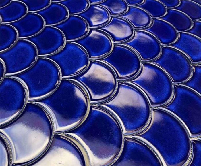 Motivo a mosaico della sirena