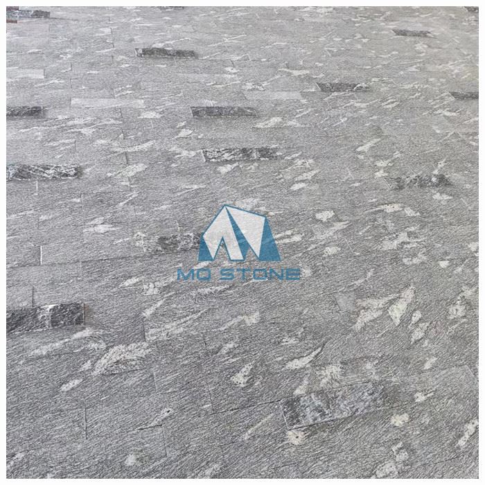 काली मलावी ग्रेनाइट टाइलें