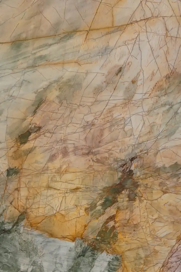 AQUA VULCAN QUARTZITE