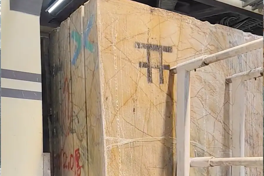 Block wire saw cutting