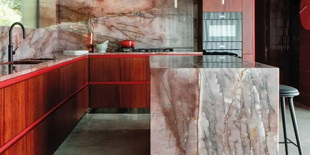 Cosmopolitan-Quartzite-Luxury-Kitchen-Countertops-USA-Villa-Projects