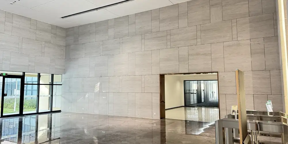 Oriental-White-Travertine-Indoor-Wall-Designs-Wuhan-Optics-Valley-AI-Industrial-Park