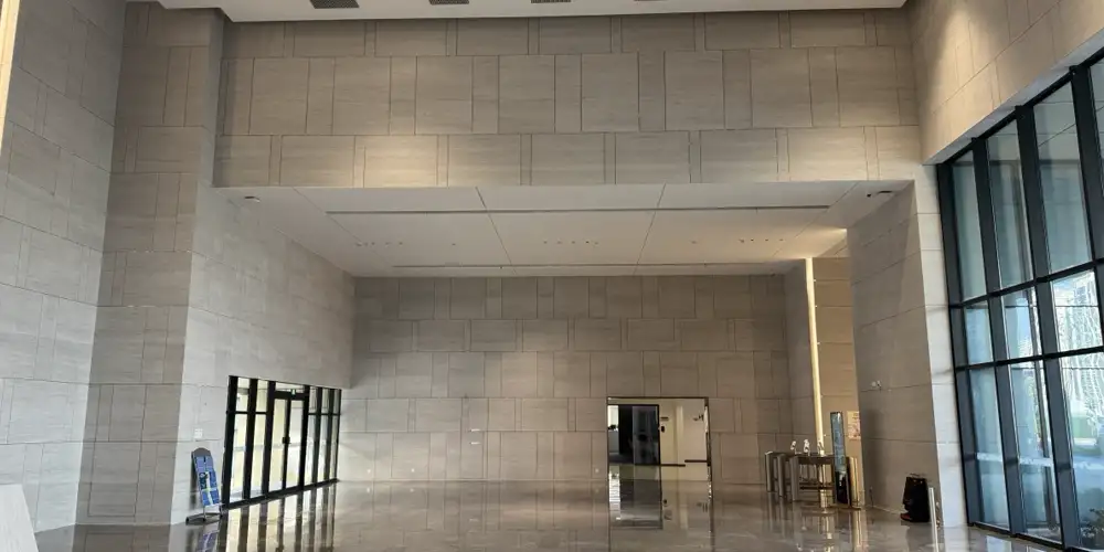 Oriental-White-Travertine-Interior-Wall-Cladding-Wuhan-Optics-Valley-AI-Industrial-Park