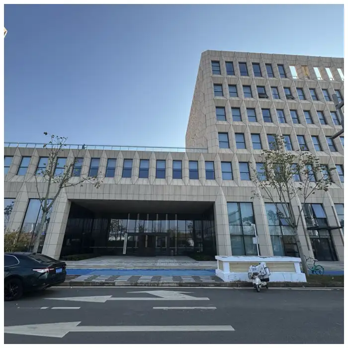 Oriental-White-Travertine-Wuhan-Optics-Valley-AI-Industrial-Park