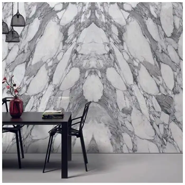 Bookmatched-Arabescato-Corchia-When-Symmetry-Helps-the-Room