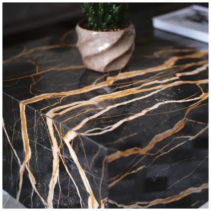 Port-Laurent-marble-slab-with-gold-veins-examined-under-side-light Port-Laurent-marble-slab-with-gold-veins-examined-under-side-light