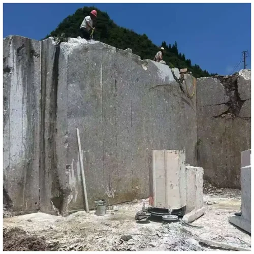 Ceppo Di Maron Quarry