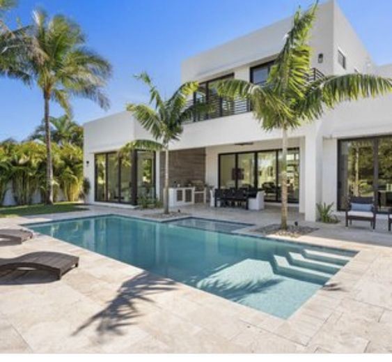 Пројекти за покривање базена од тосканског беж брушеног травертина