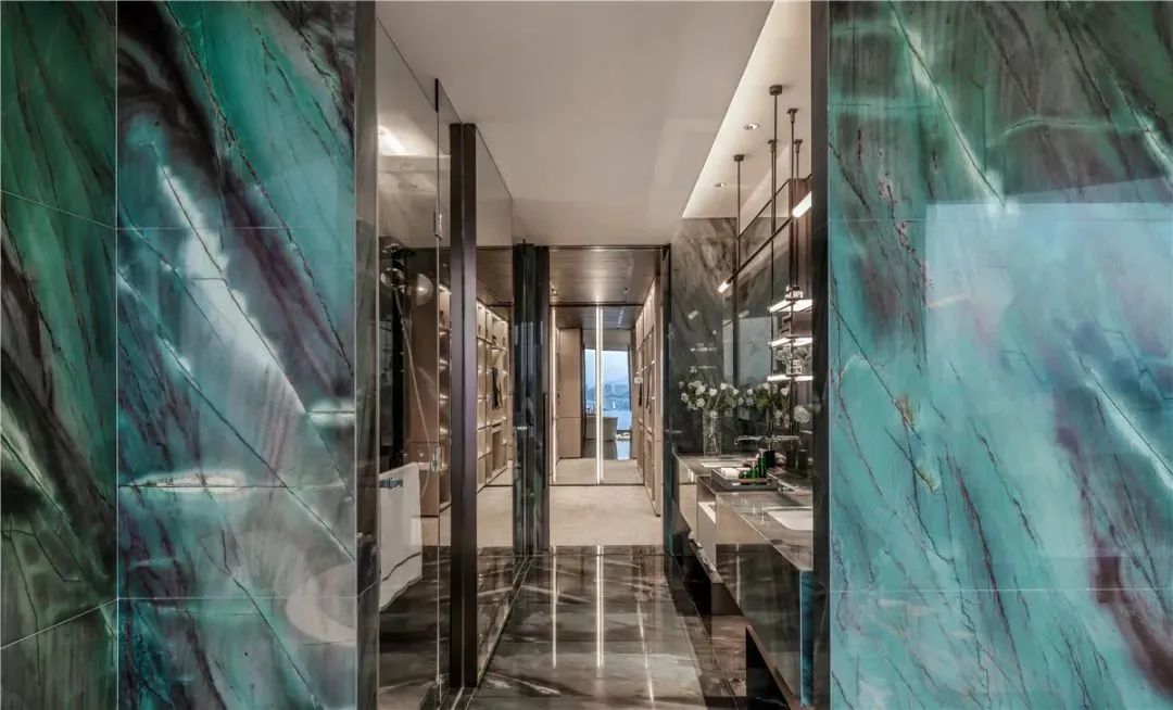 ボタニック・グリーン・クォーツァイト・バスルーム・ウォール ボタニック・グリーン・クォーツァイト・バスルーム・ウォール