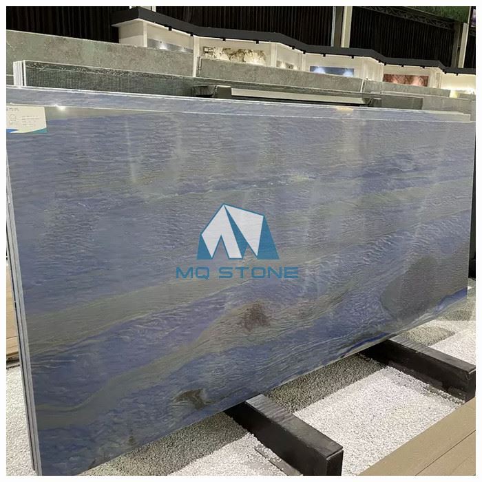 Azul Macaubas Quartzite exotique